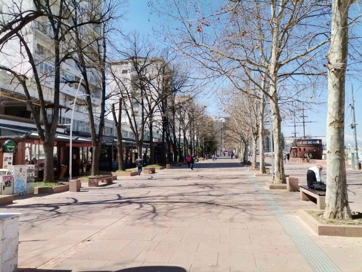 Apartment Calla: Modern In Center With Secure Parking Skopje
